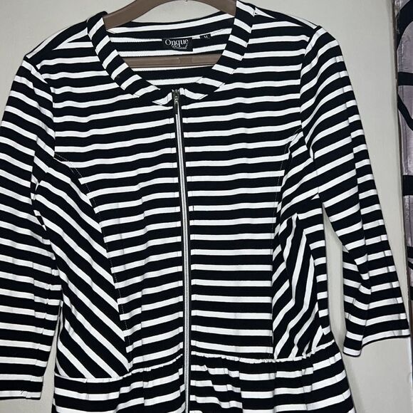 Onque Casuals Women’s Size Medium Black White Stripe Peplum Zip Front Sweater - Picture 7 of 11